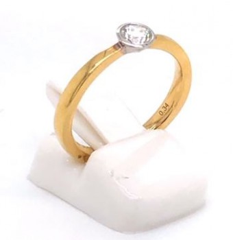 Verlovingsring - Ring in 18kt wit en geel goud bezet met briljant - 320058